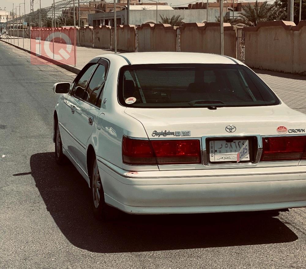 تويوتا كراون